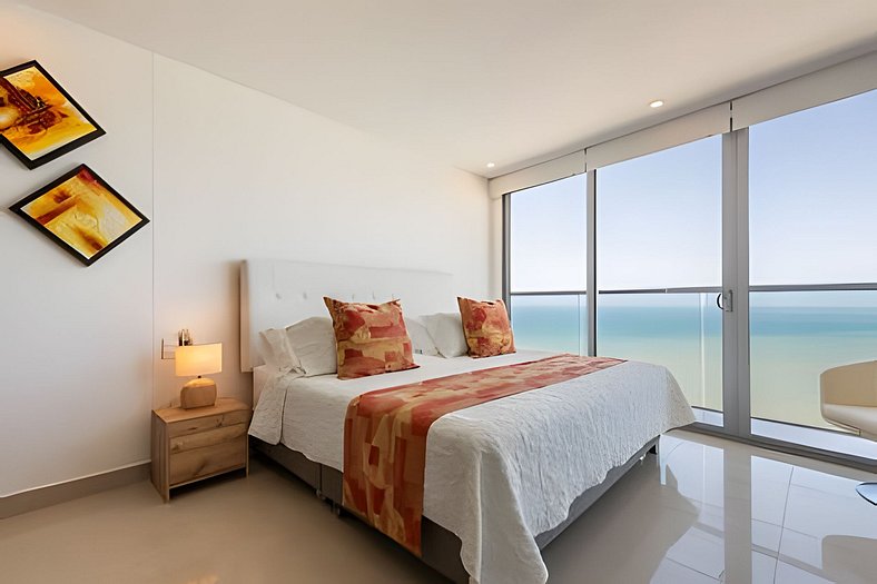 Awesome Oceanfront “Morros City” 29th floor 2R/3BR