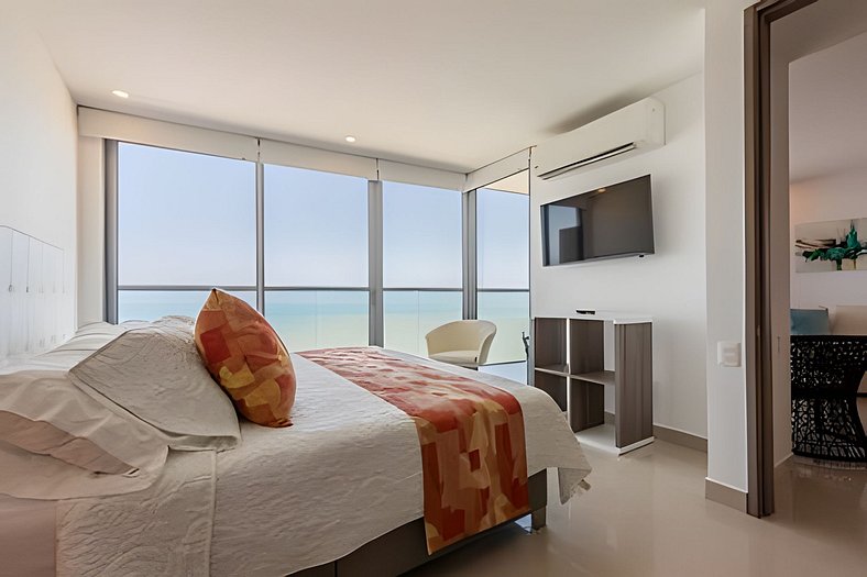 Awesome Oceanfront “Morros City” 29th floor 2R/3BR