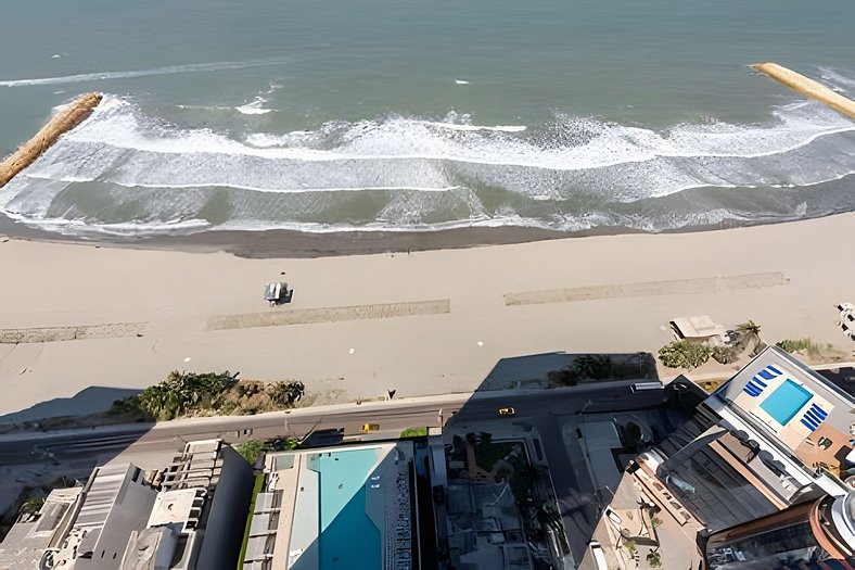 Awesome Oceanfront “Morros City” 29th floor 2R/3BR